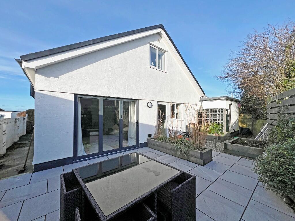 Tai Newydd, Llanfaelog, LL63 photo 4