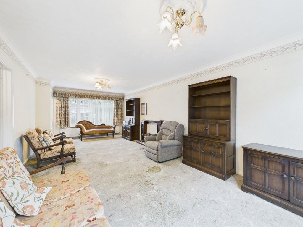 House in Thurrock, Essex - More
