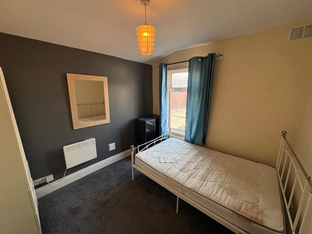 77, Vincent Street, St Helens photo 4