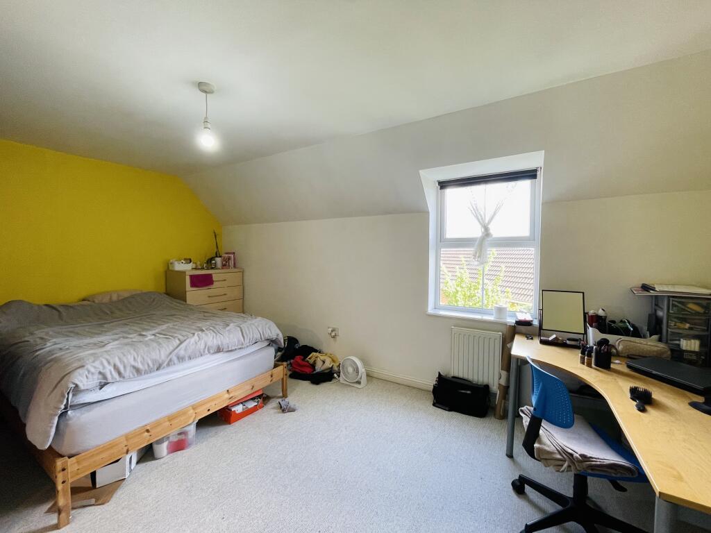 5 bedroom house for rent