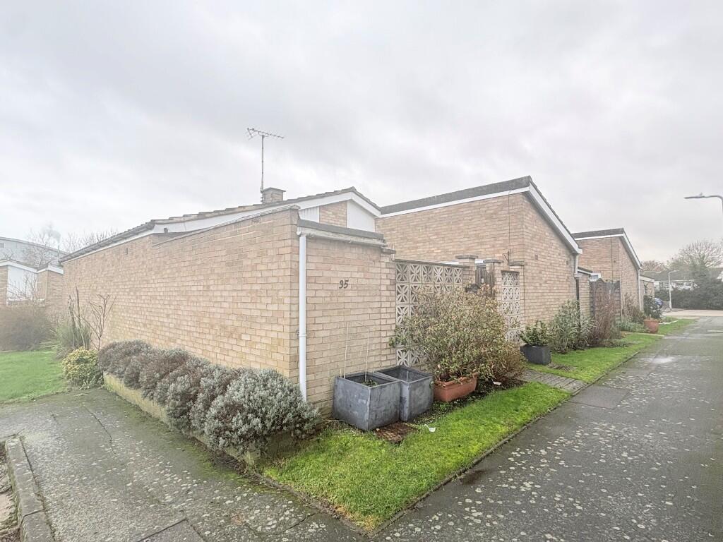 Main image of property: Whitehouse Meadows, Leigh-On-Sea, Essex, SS9