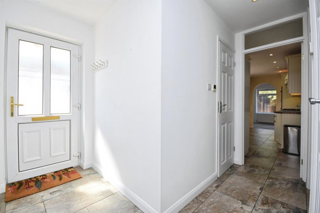 House in Burnham-On-Crouch - View 5
