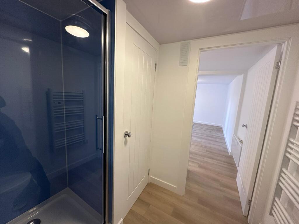Apartment in Perth, Craigie - View 5