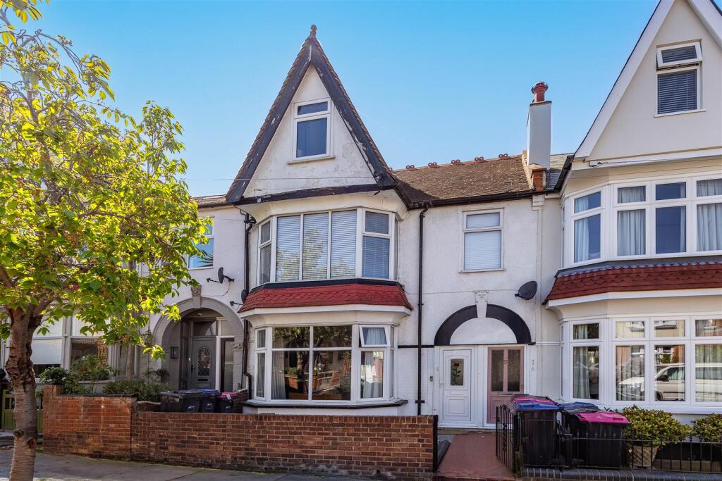 Main image of property: TORQUAY DRIVE, Leigh-On-Sea