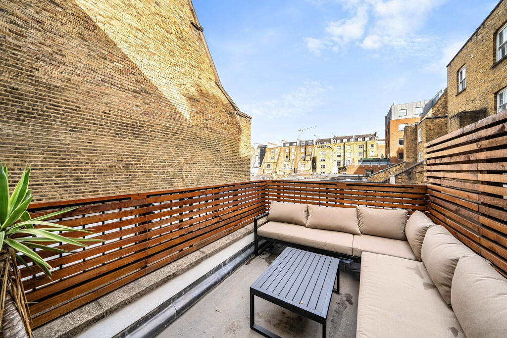 Apartment in London - More