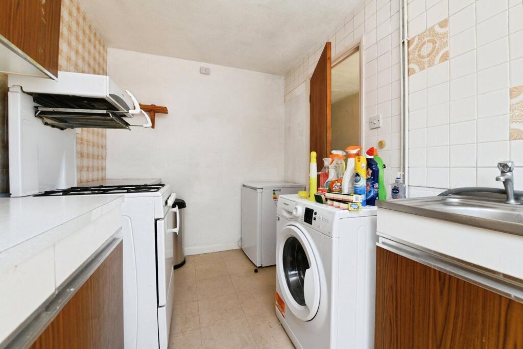 House in Braintree, Witham - More