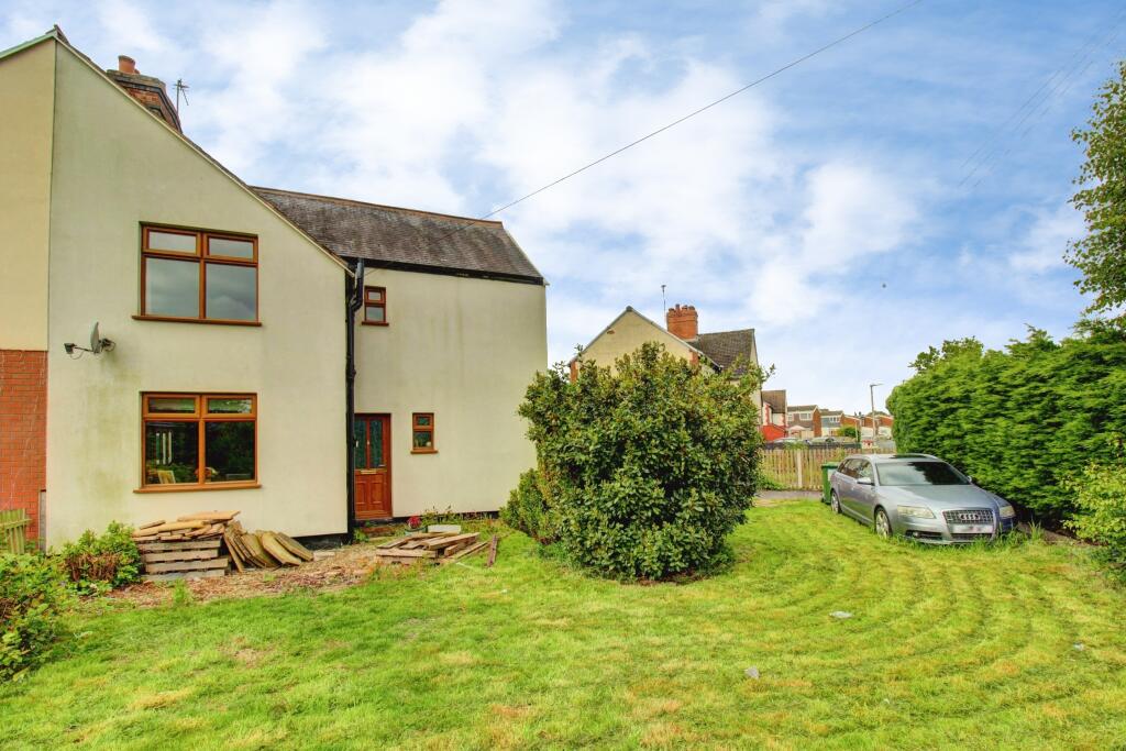 House in North Warwickshire, Polesworth CP