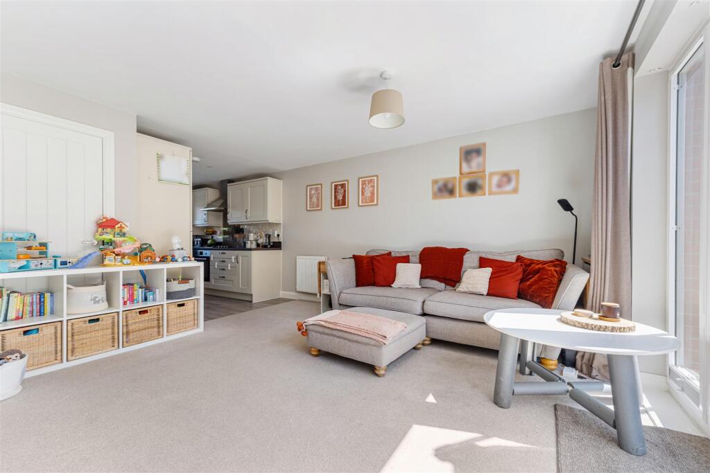 Gateway Grove, West Wick, BS24 - View 3