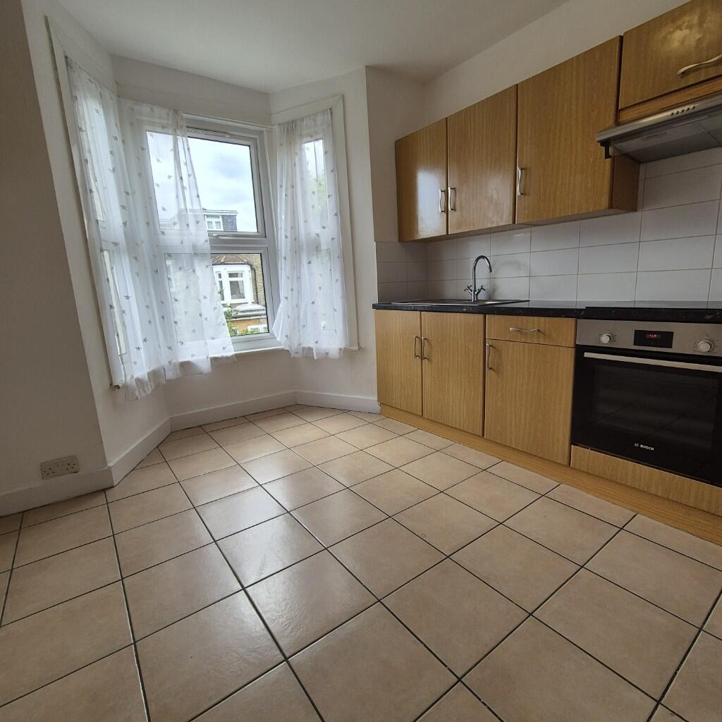 Main image of property: Second Avenue, London, E17