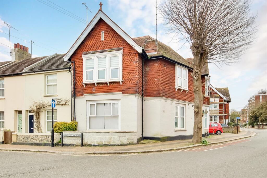 Main image of property: Shelley Road, Worthing, BN11