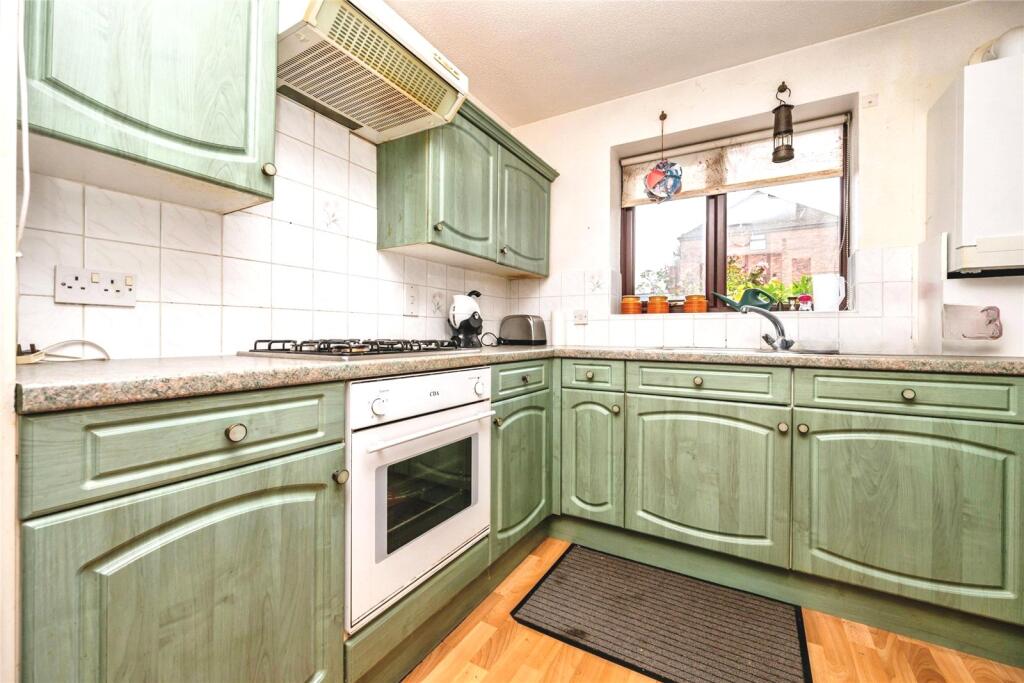 Holioake Drive, Warwick, Warwickshire, CV34 photo 4