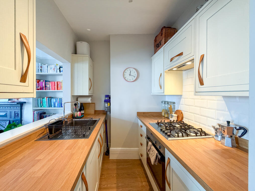 Apartment in London - View 4