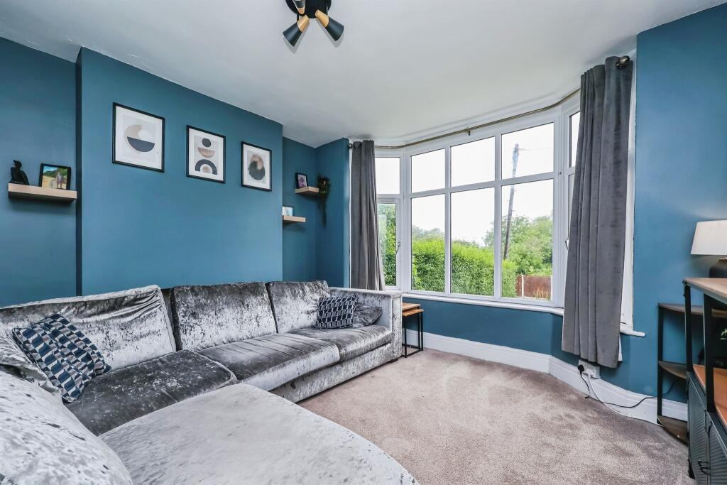 Lower Beauvale, Newthorpe, NOTTINGHAM photo 4