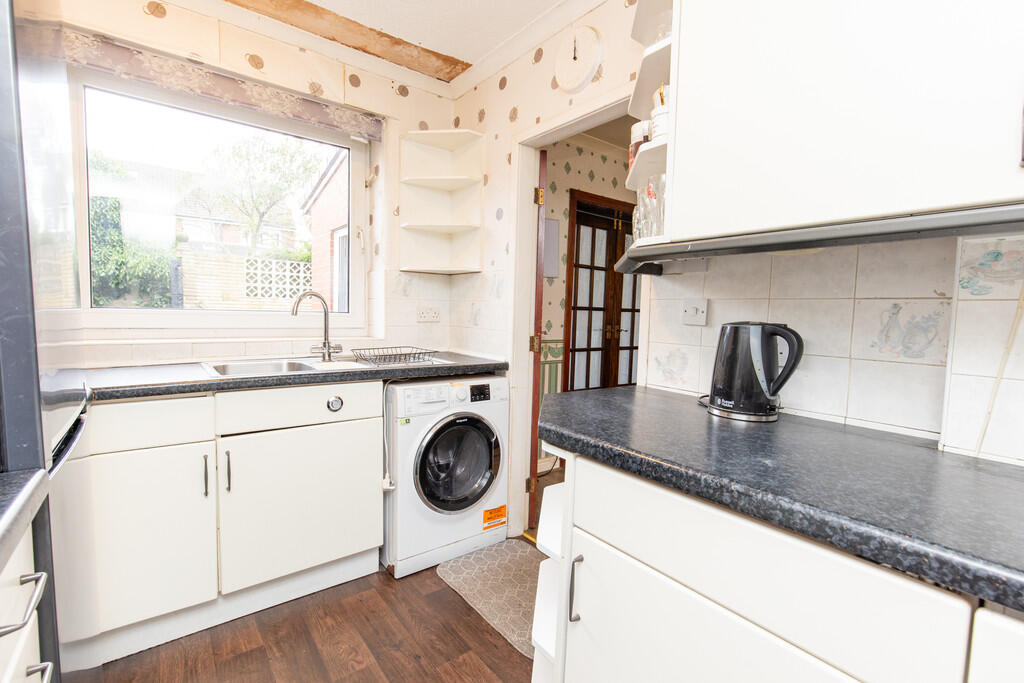 House in Preston, Tardy Gate, Lostock Hall - View 4