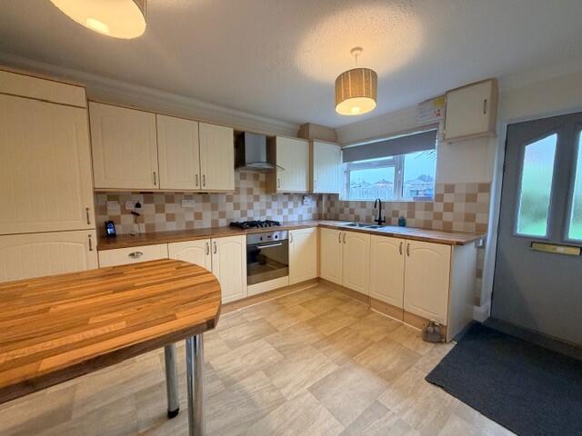 House in Leeds - View 4