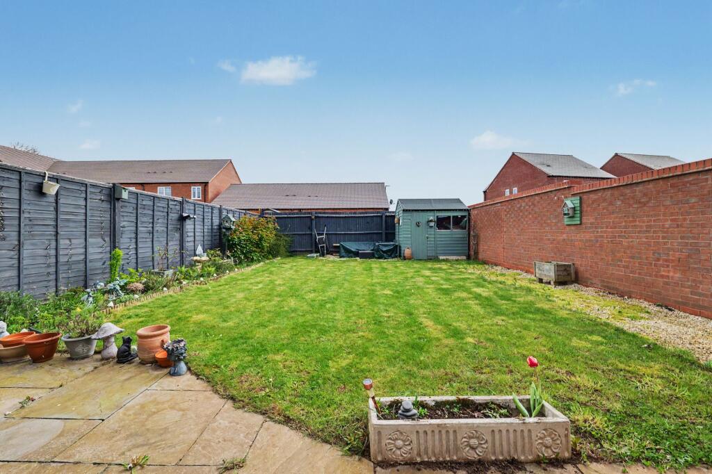 Tithebarn Drive, Overseal, DE12 photo 4