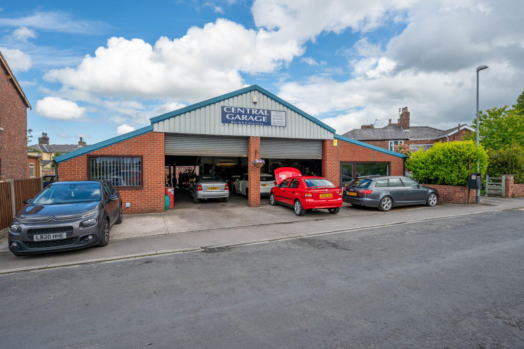 Main image of property: 49A Victoria Street, Burscough, L40