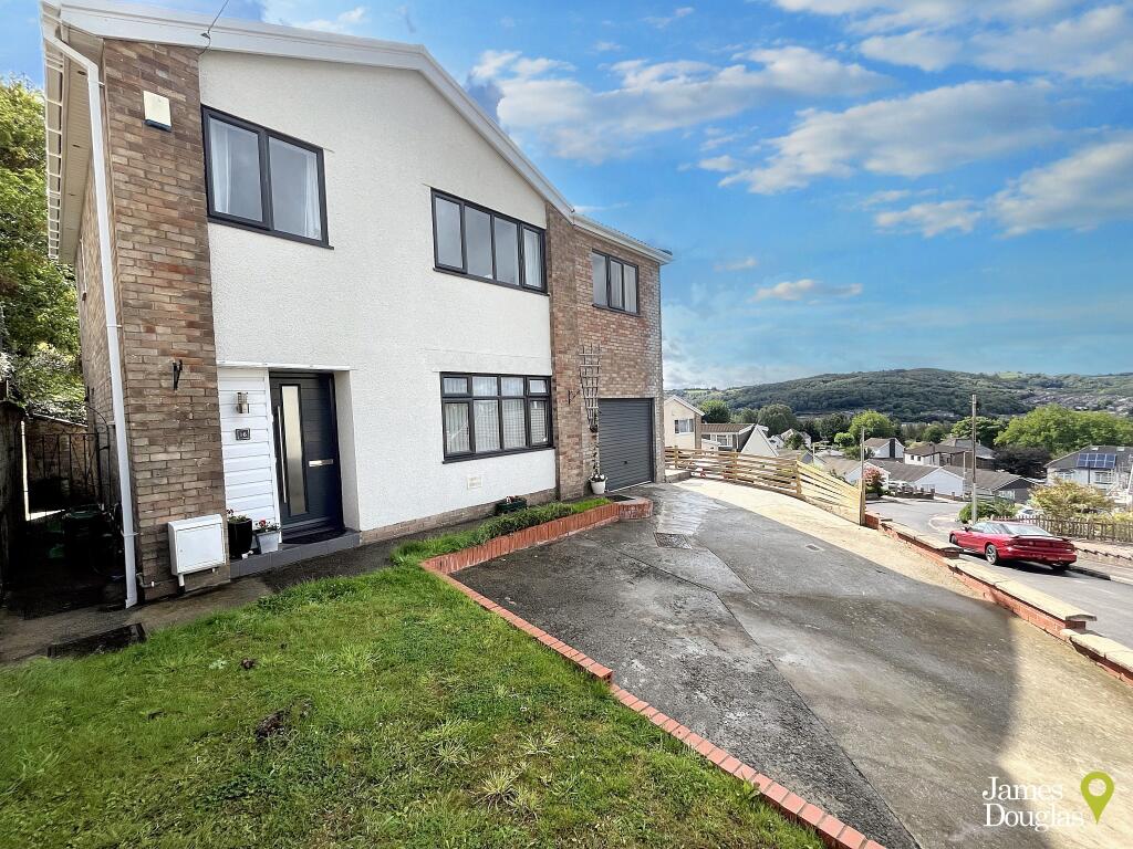 Hilltop Crescent, The Common, Pontypridd photo 4