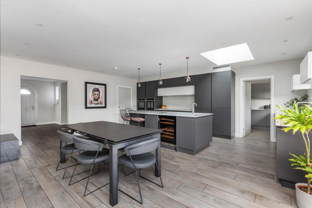 House in Arun, East Preston - View 4