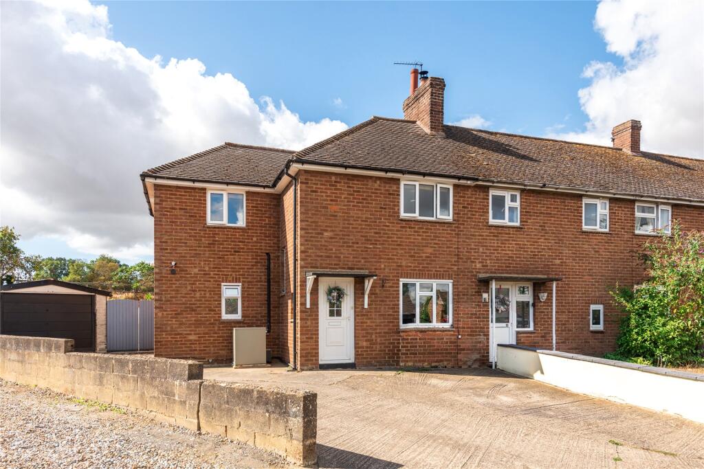 Main image of property: Town End Crescent, Stoke Goldington, Buckinghamshire, MK16