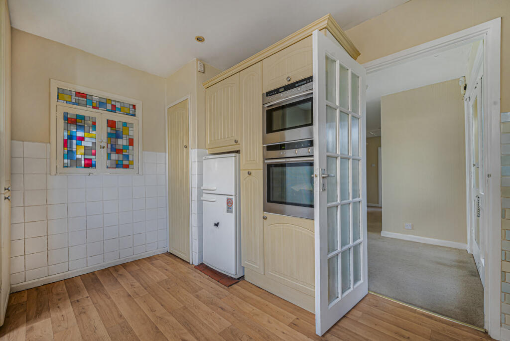 Phoenix Drive, Keston, BR2 photo 5