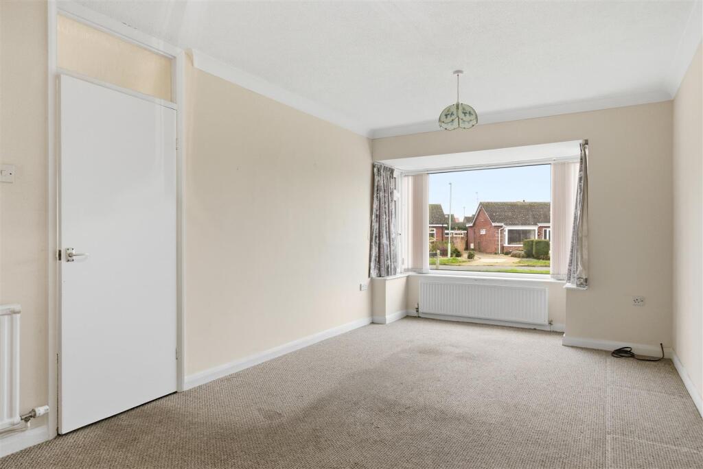 Dove Road, Reydon, Southwold photo 3