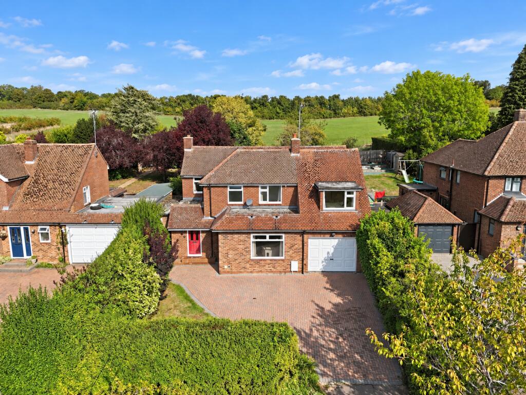 Manor Road, Wheathampstead, St. Albans, Hertfordshire, AL4