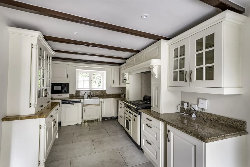 House in Rotherham, South Yorkshire - View 3
