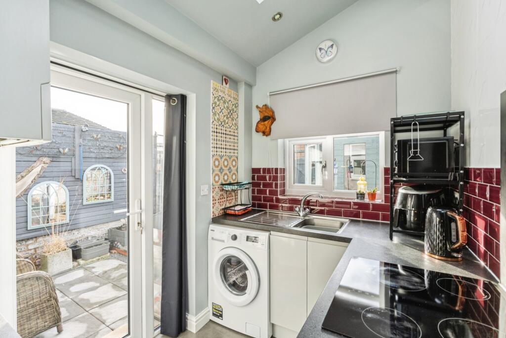 Gorsey Lane, Warrington, WA1 – další