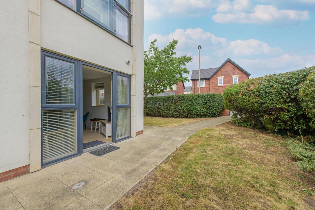 Apartment in Warrington - View 4