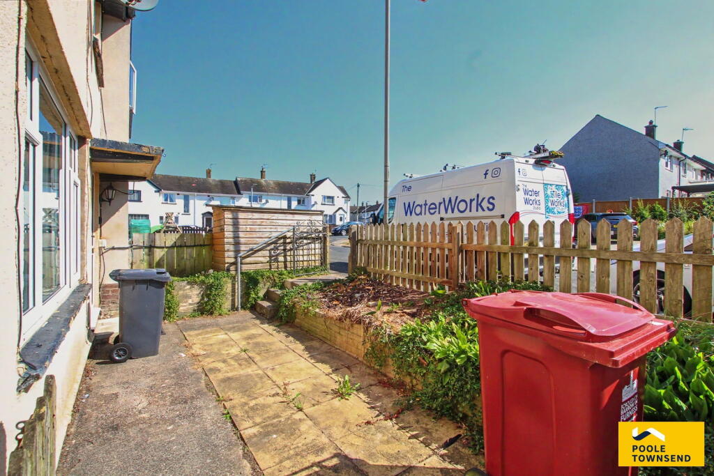 Hempland Avenue, Barrow-in-furness, LA13 9EU photo 2