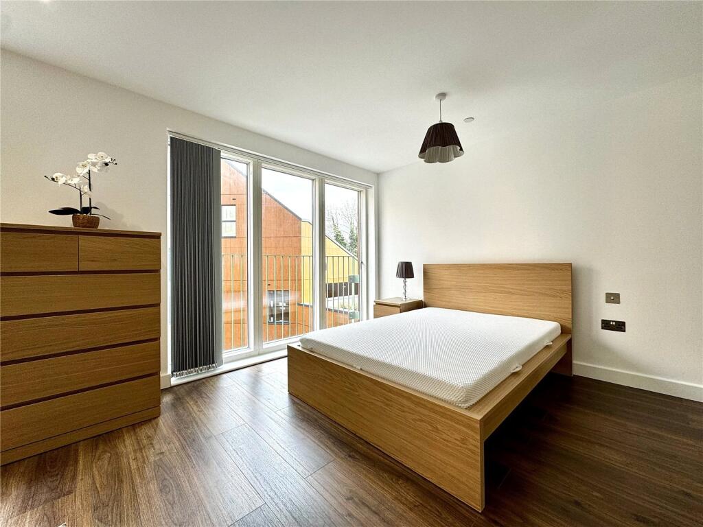 Main image of property: The Grand Exchange, Market Street, Bracknell, Berkshire, RG12