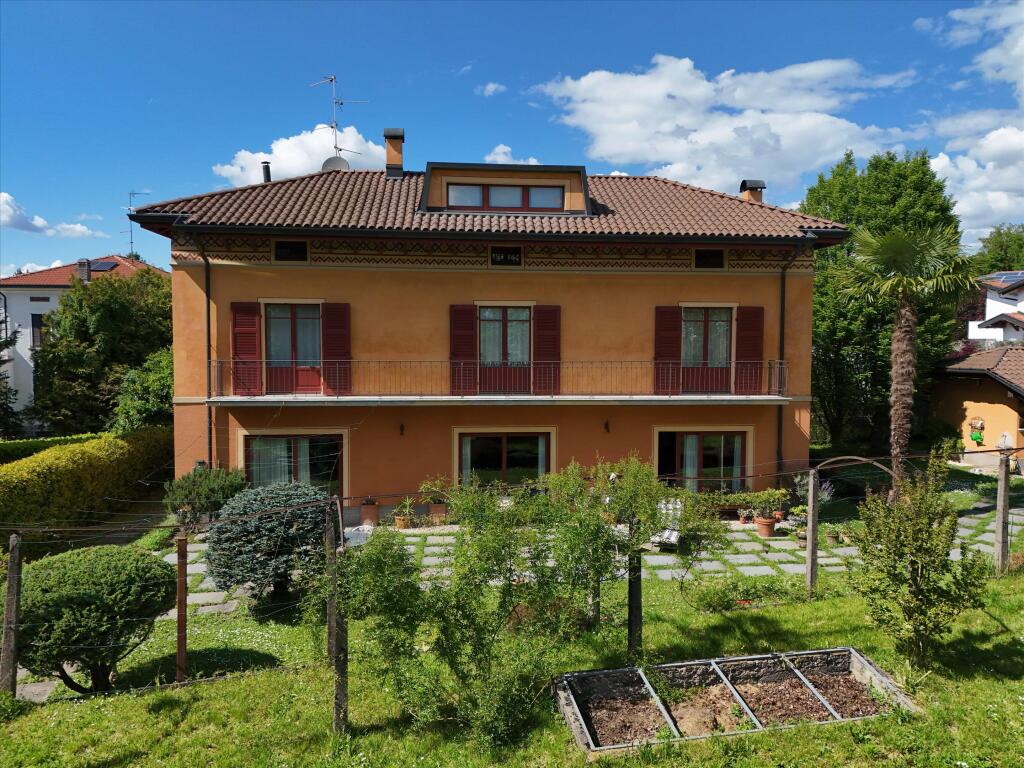 Main image of property: Lombardy, Como, Como