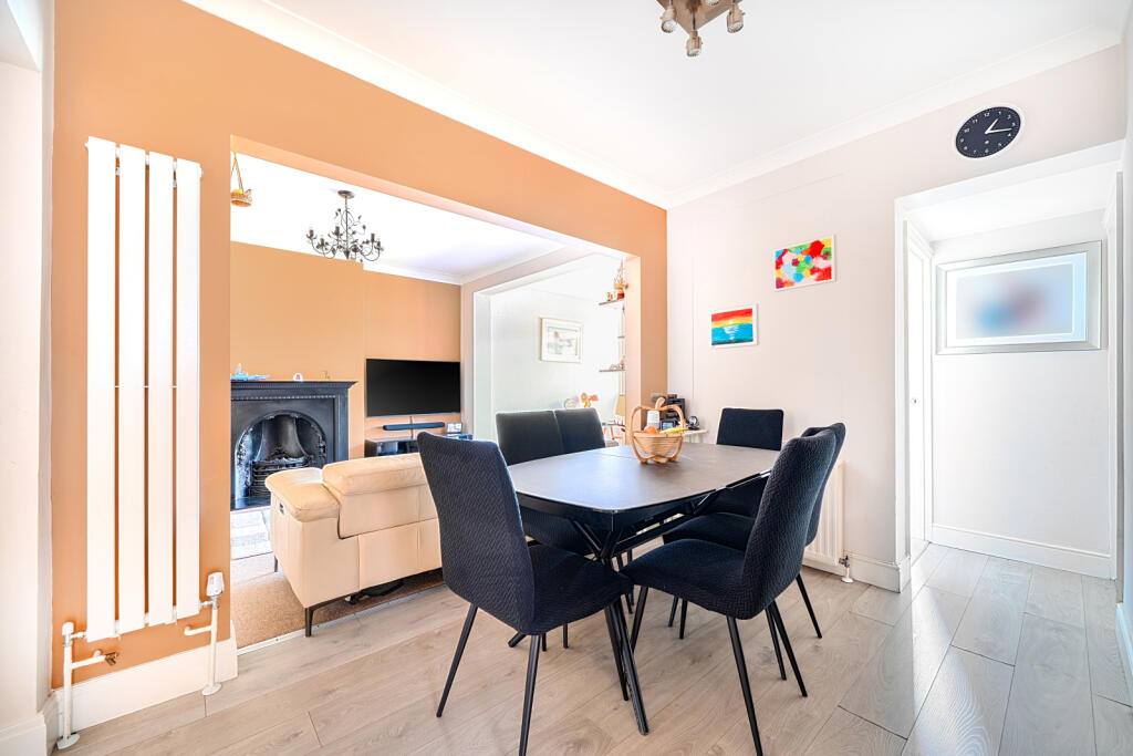 Kingsfield Avenue, Harrow, HA2 - View 4
