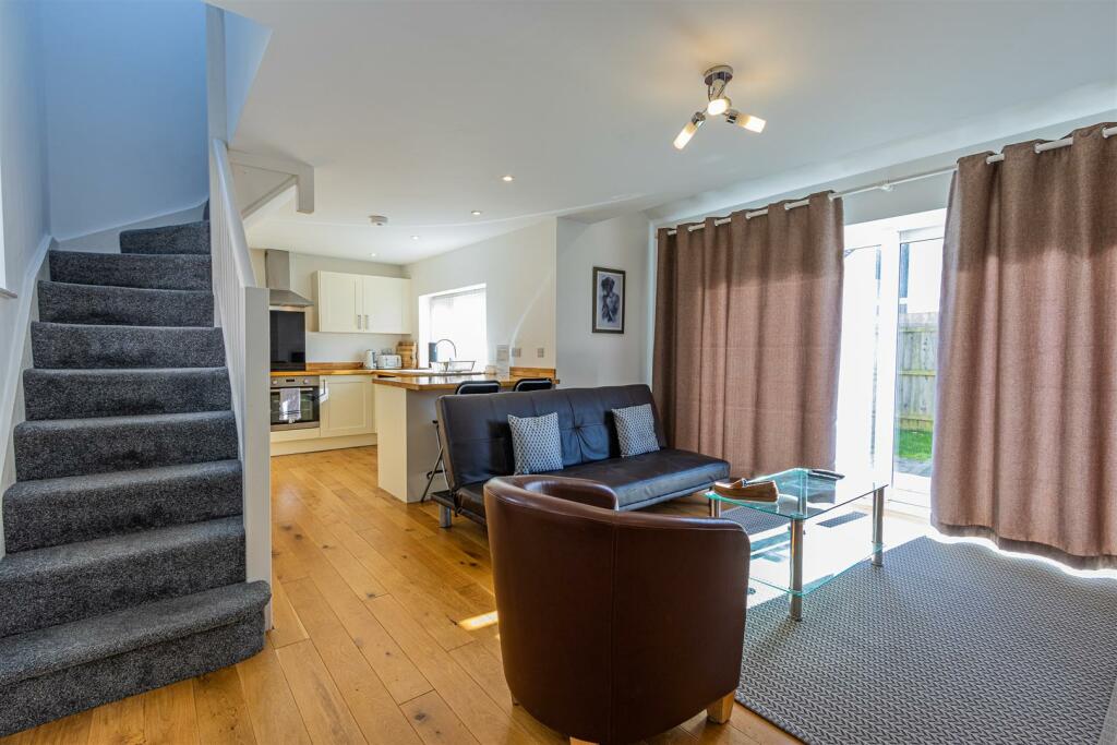 Llantrisant Road, Llandaff, Cardiff - View 3