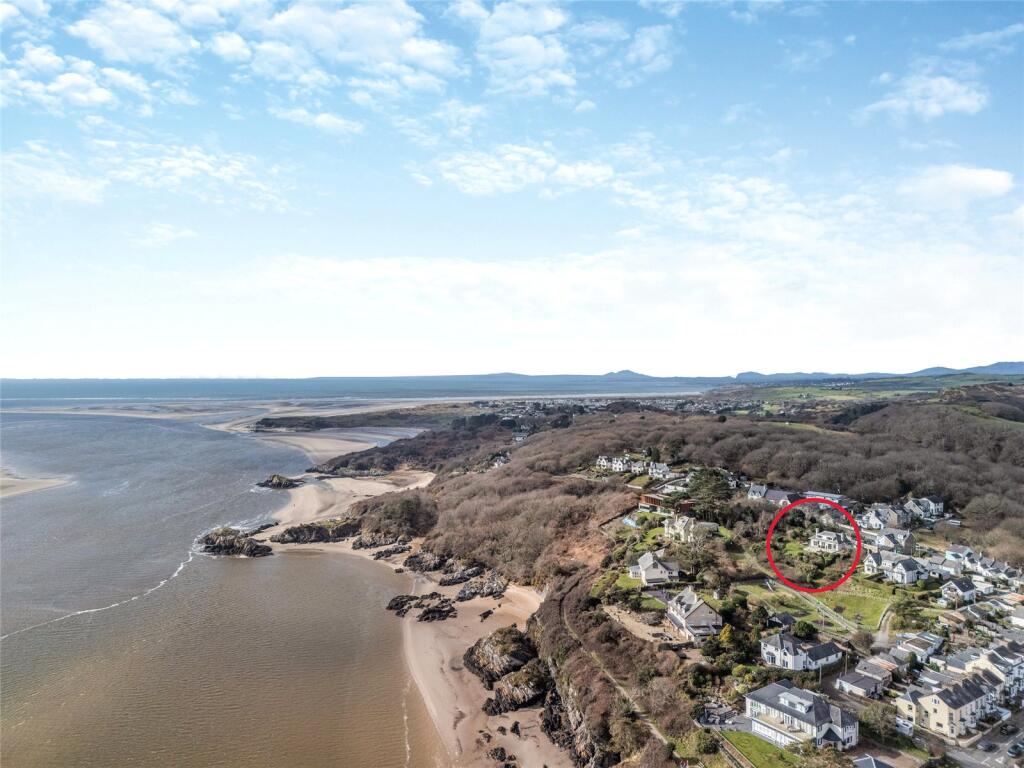 4-bed detached on Mersey Street, Borth-Y-Gest, Gwynedd, LL49, £900,000
