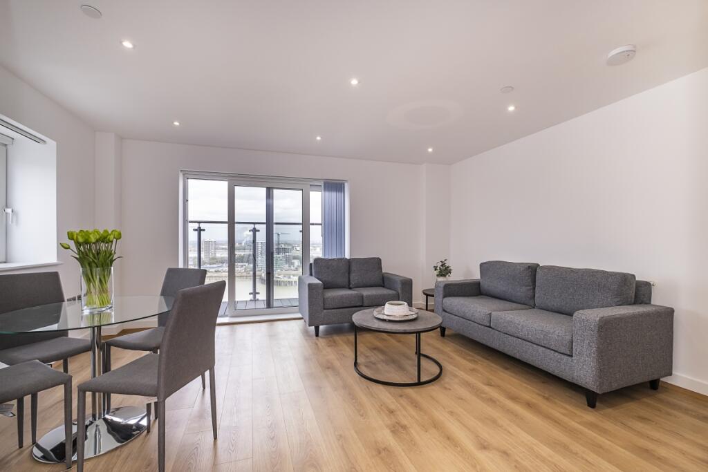 Apartment in London - View 5