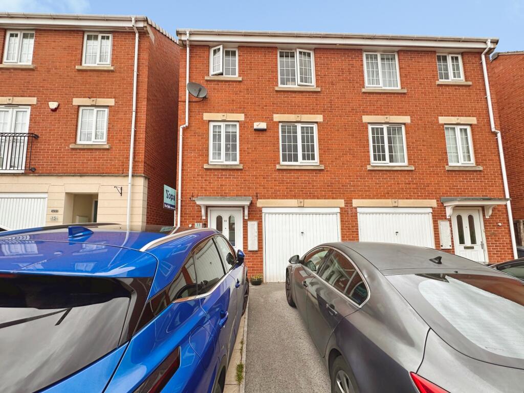 Main image of property: Murray Avenue, Leeds, LS10