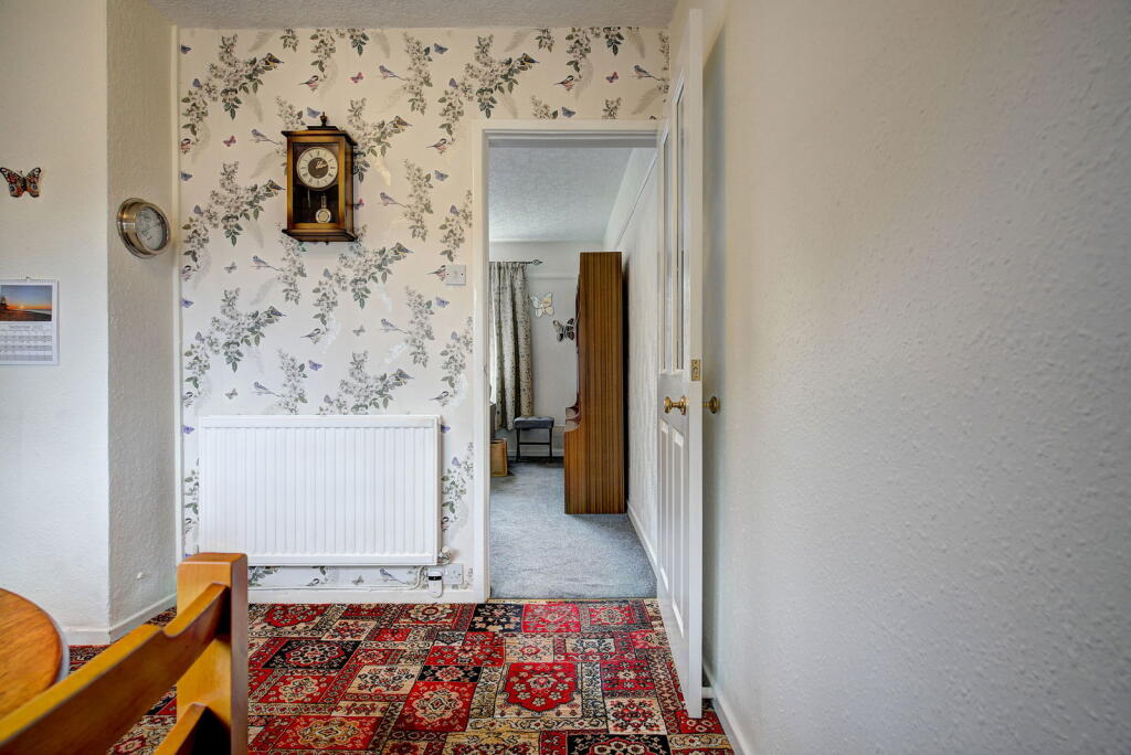13 Park Avenue, Saughall, Chester CH1 6DY photo 4