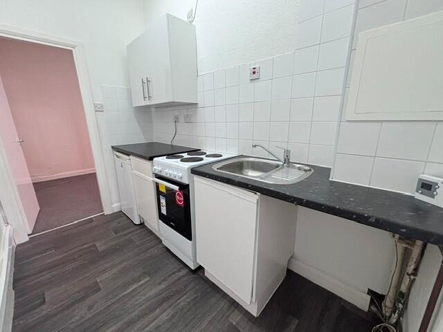 Apartment in Birmingham, Acocks Green - More
