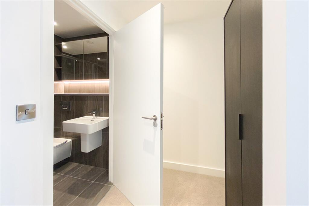 Apartment in Manchester, City Centre - More