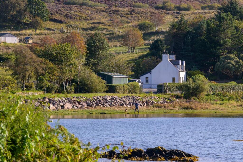 House in Highland - View 4