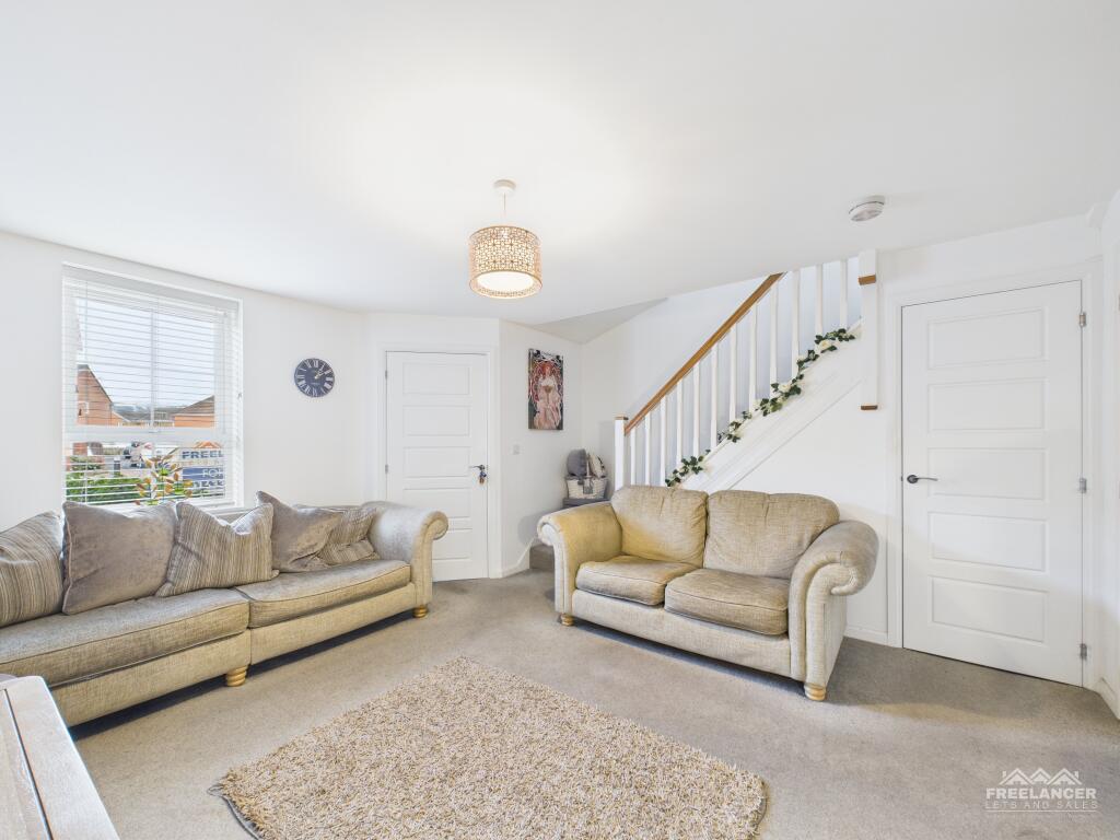 House in Newport, Cefn, Rogerstone - View 2
