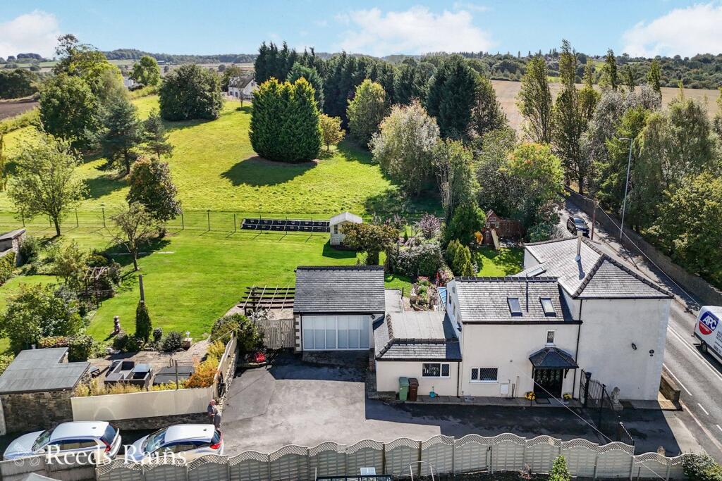 Main image of property: Upper Lane, Netherton, Wakefield, West Yorkshire, WF4