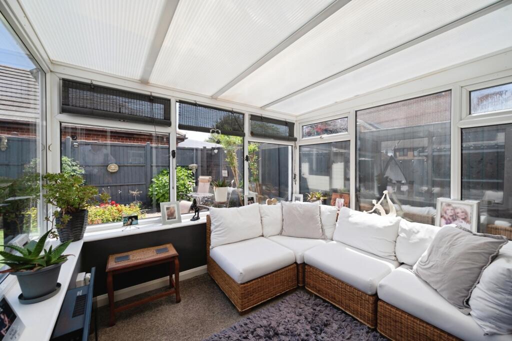 House in Havant, Hampshire - View 4