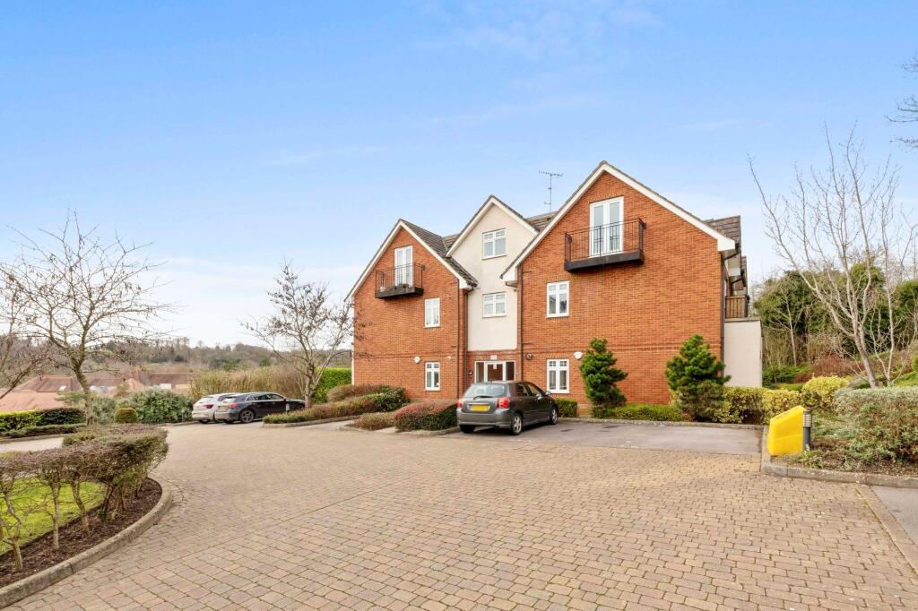 Main image of property: Folleys Place, Loudwater, HP10