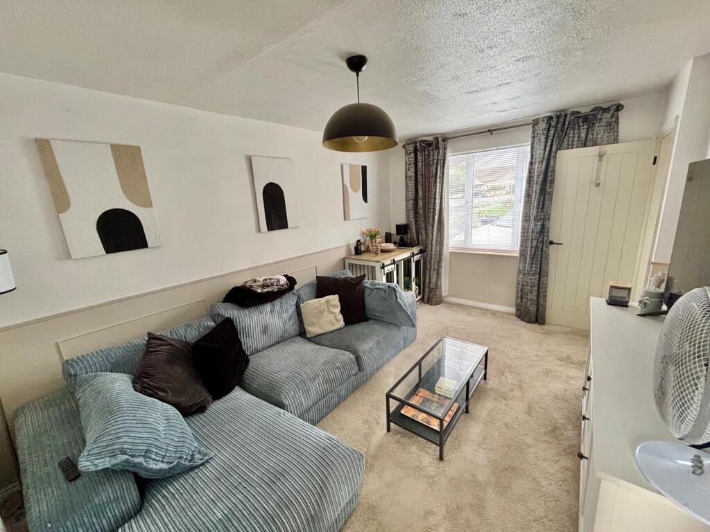 House in Trowbridge, Hilperton - View 4