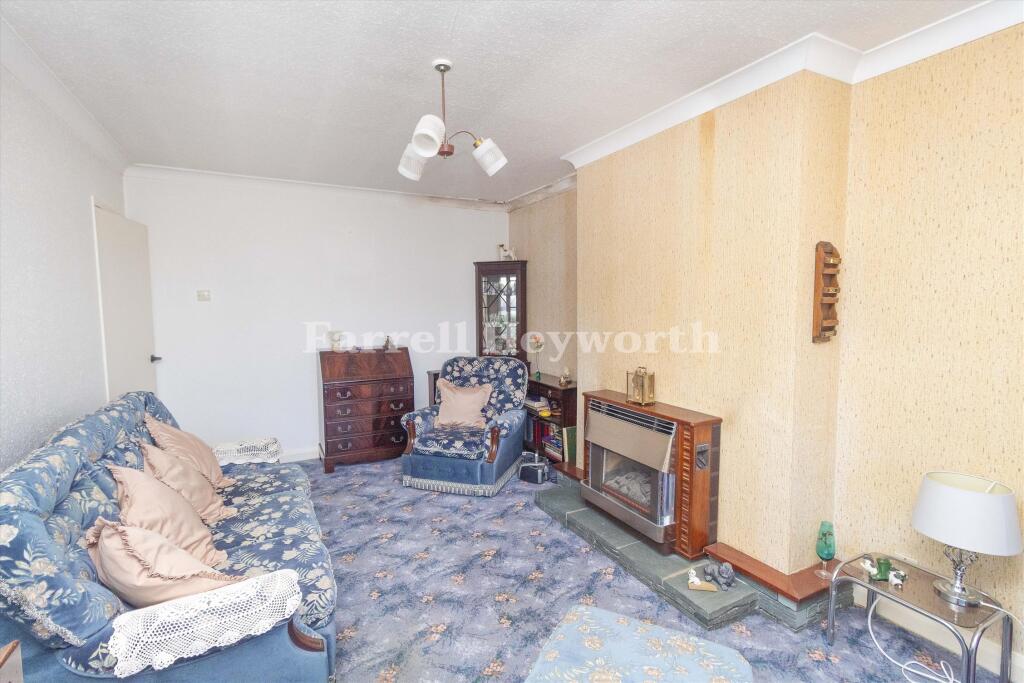 Ellwood Avenue, Lancaster photo 4