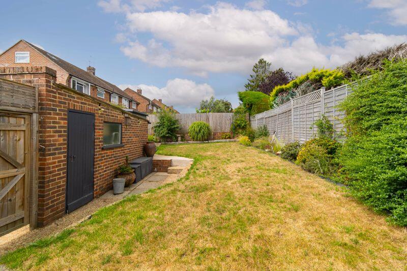 Dewlands, Godstone photo 2