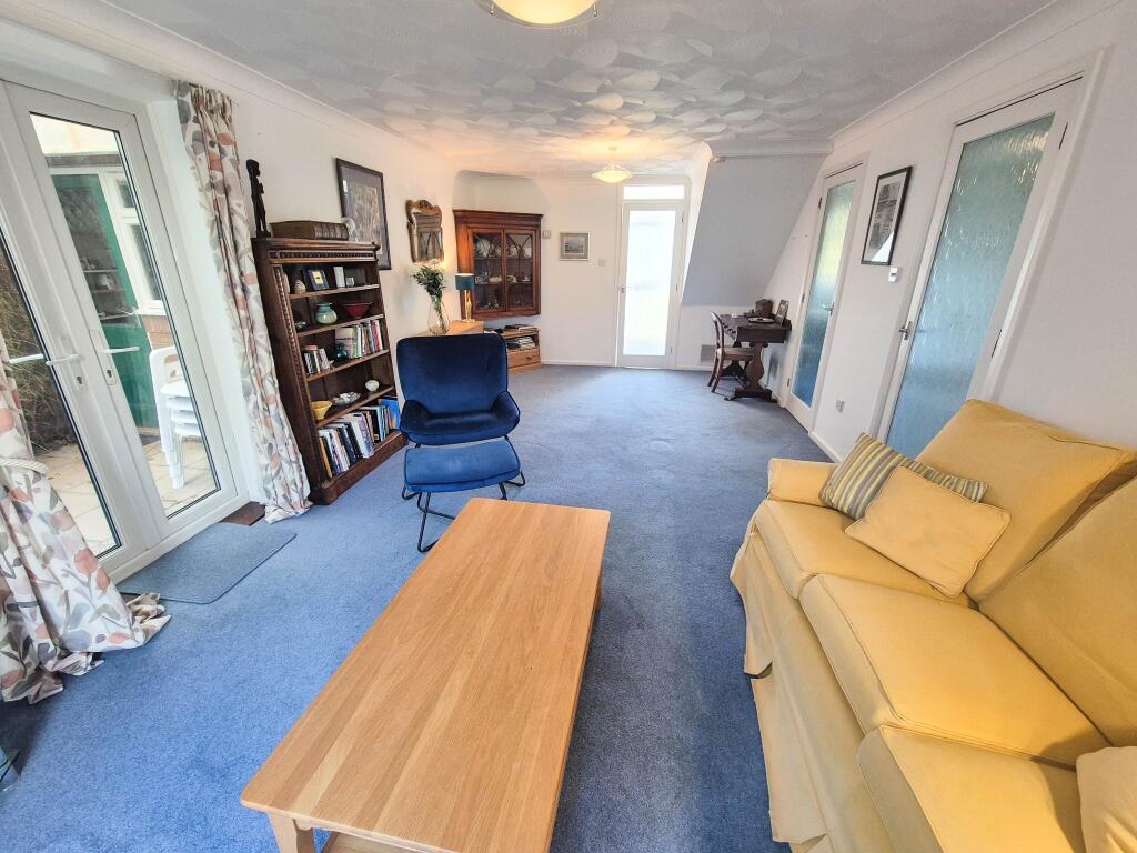 House in Arun, Aldwick - More